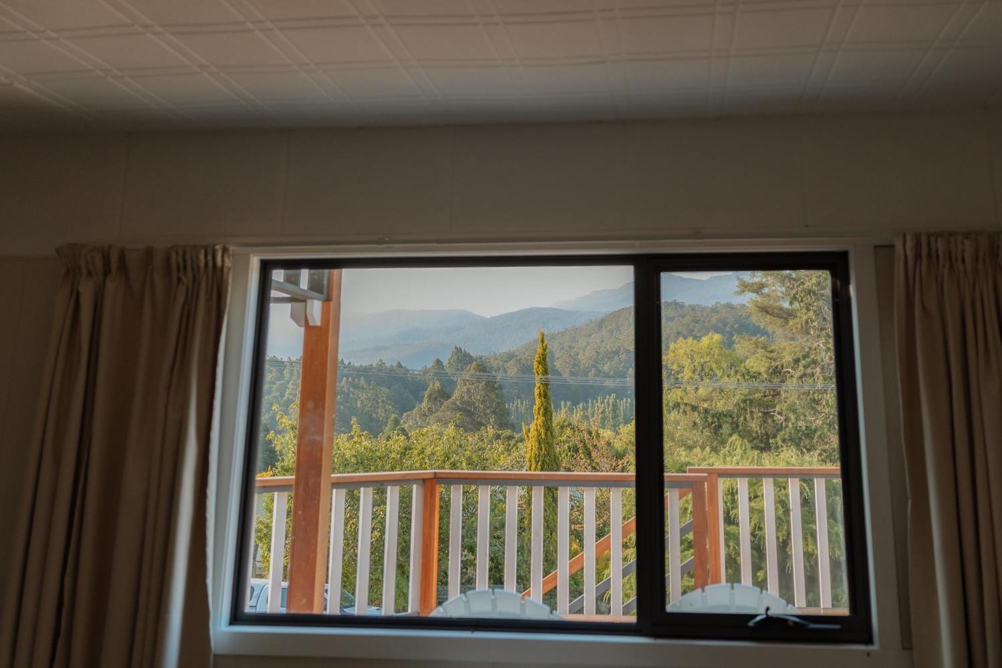 Maydena Chalet ภายนอก รูปภาพ